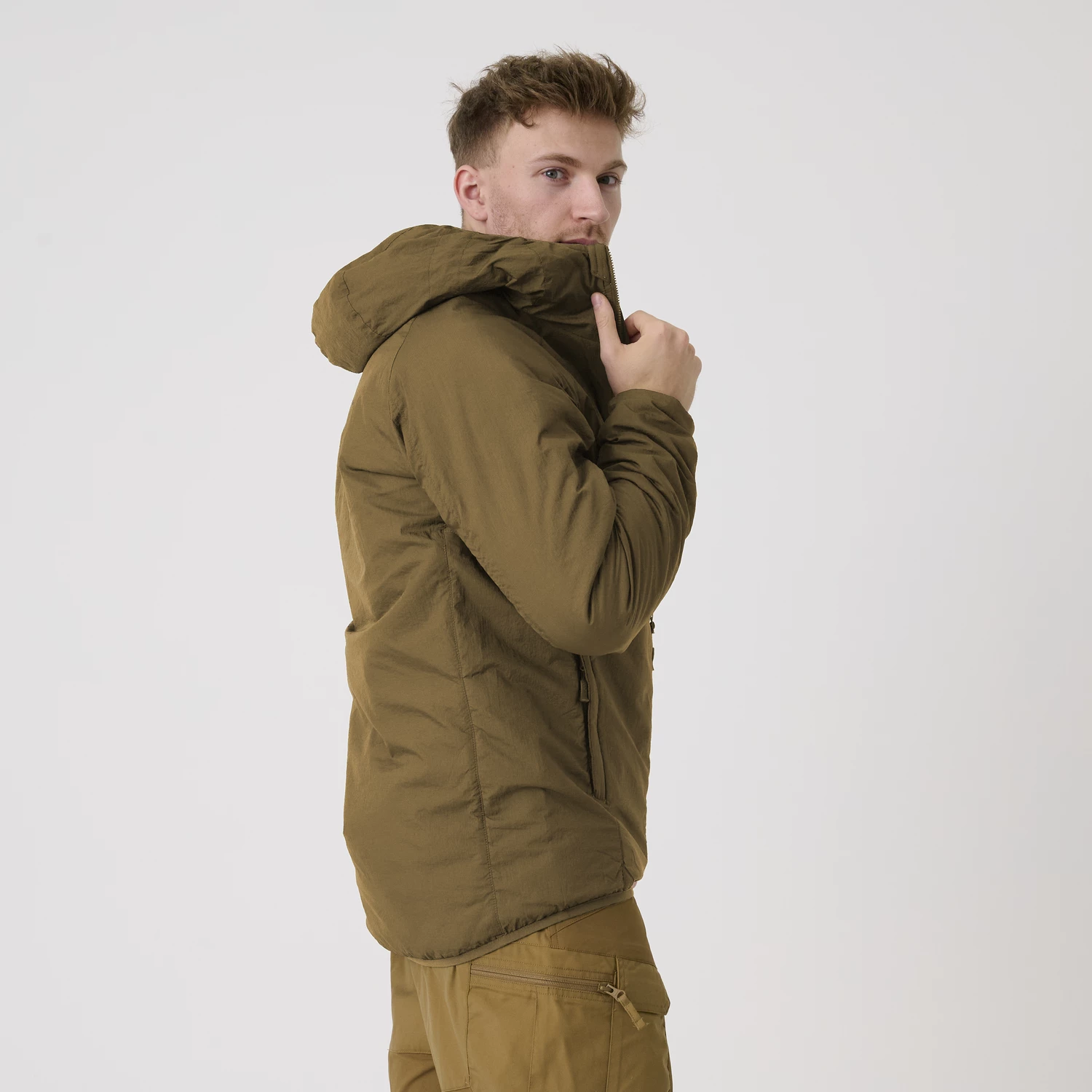 Куртка Wolfhound Hoodie или Wolfhound Lite: какую взять у Helikon-Tex