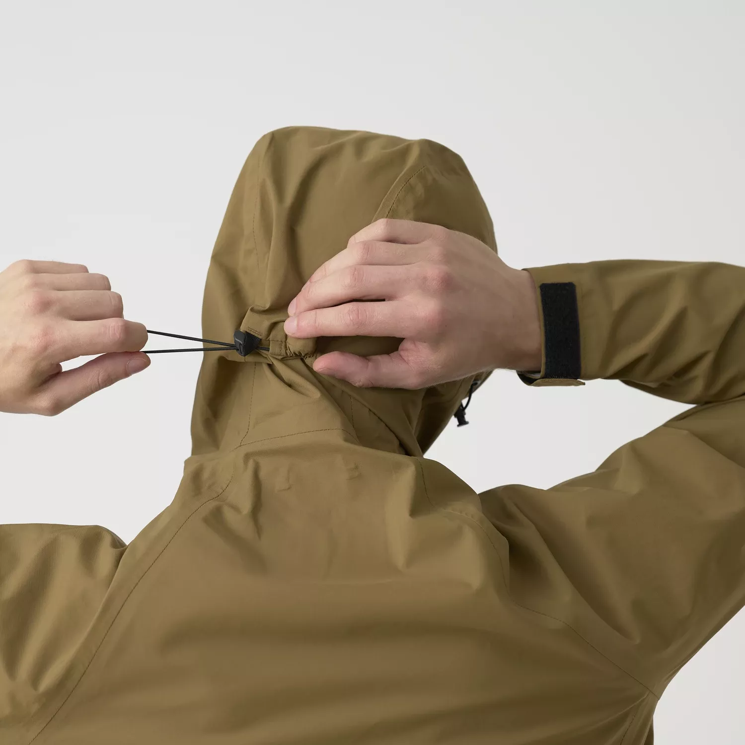 Куртка Squall софтшелл (Squall Hardshell Jacket) — посадка на фигуре